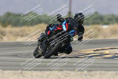 media/Oct-13-2025-Moto Forza (Mon) [[a66d839500]]/4-C Group/Session 3 (Turn 16)/